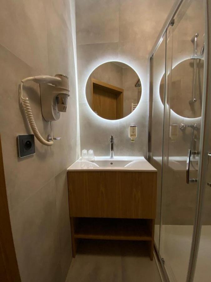 The Amber Business & Spa Hotel Oleśnica エクステリア 写真