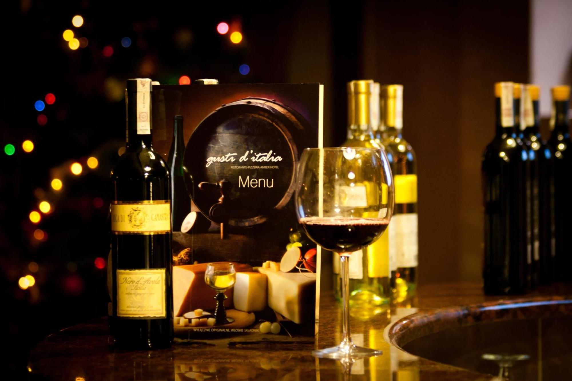 The Amber Business & Spa Hotel Oleśnica エクステリア 写真